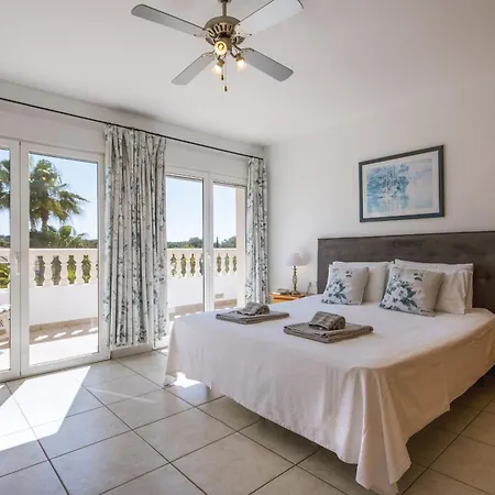 Casa Azucena Balcon del Mar