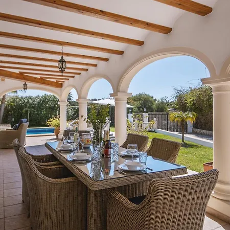 Casa Azucena Villa