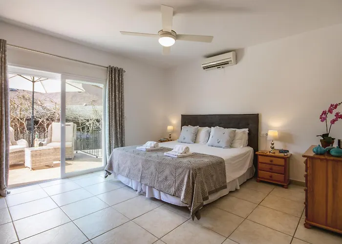 Casa Azucena Willa *